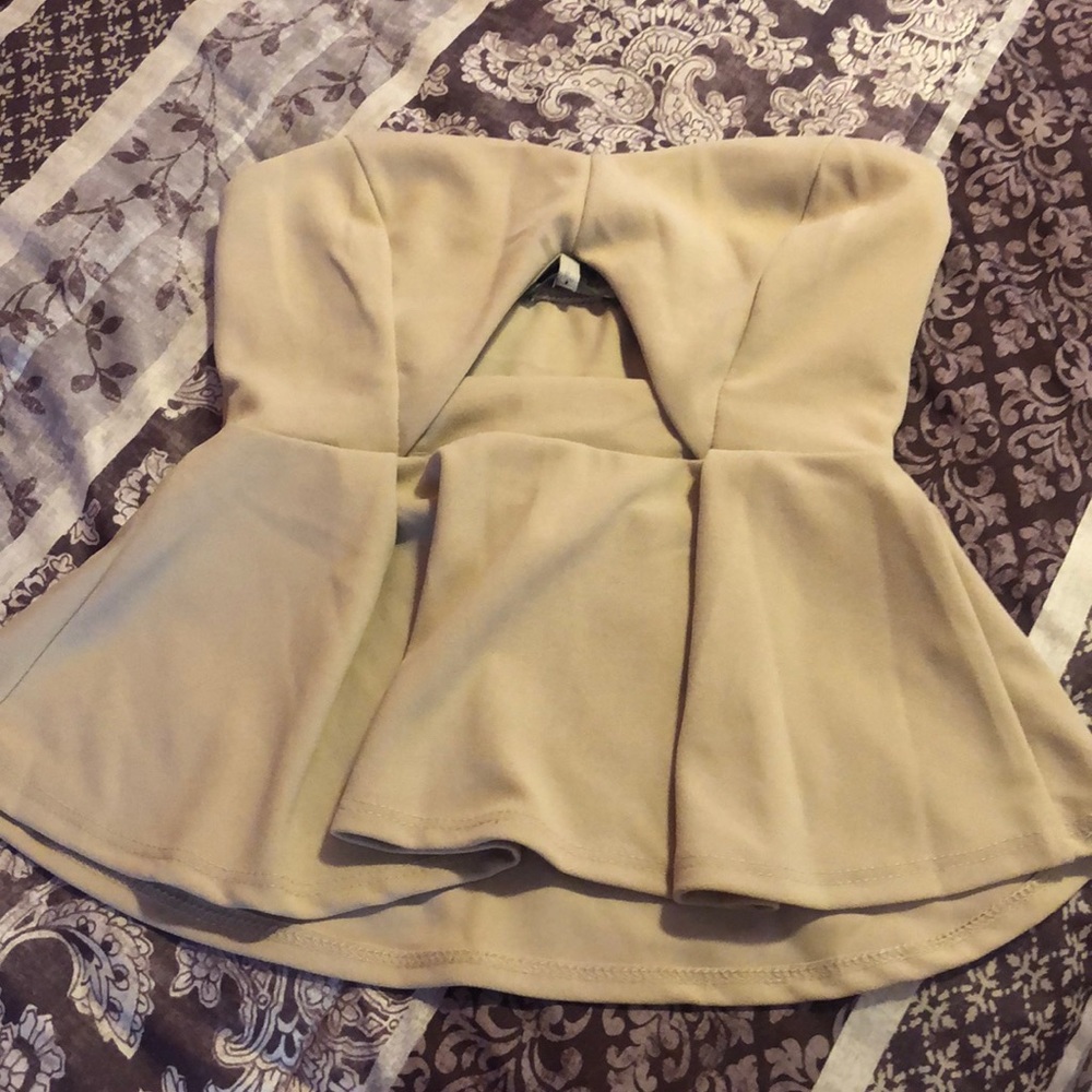 Beige crop too